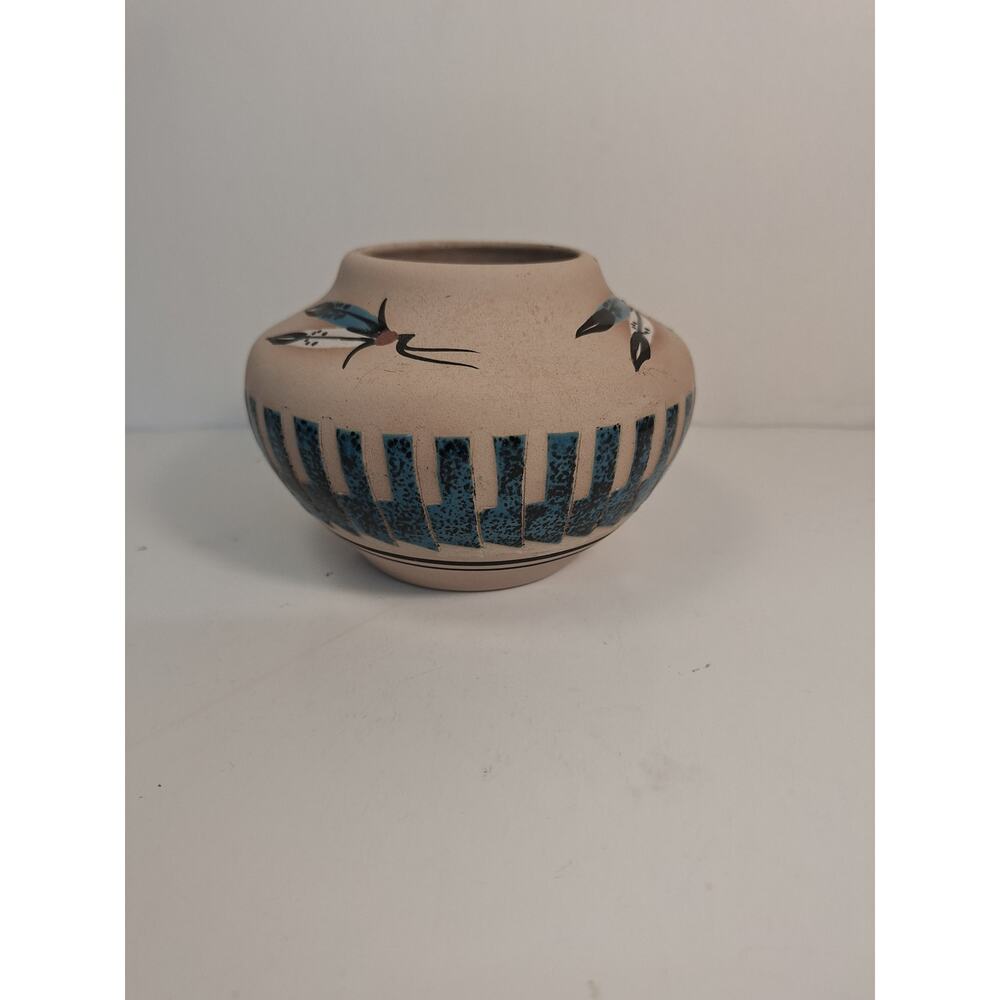 Vintage Navajo "Marilyn Wiley" Signed Pottery Vase With Turquoise Accents